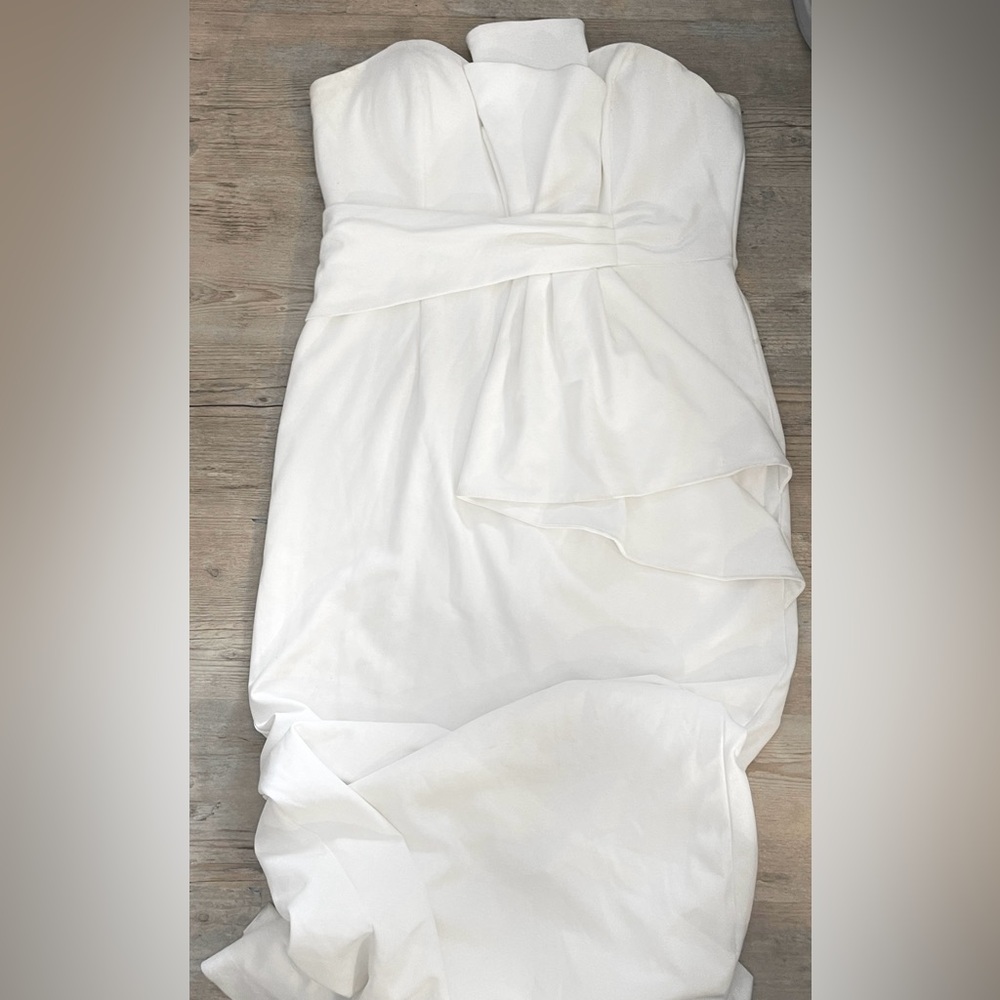 Adriana papell knit crepe Elegant White dress with bow